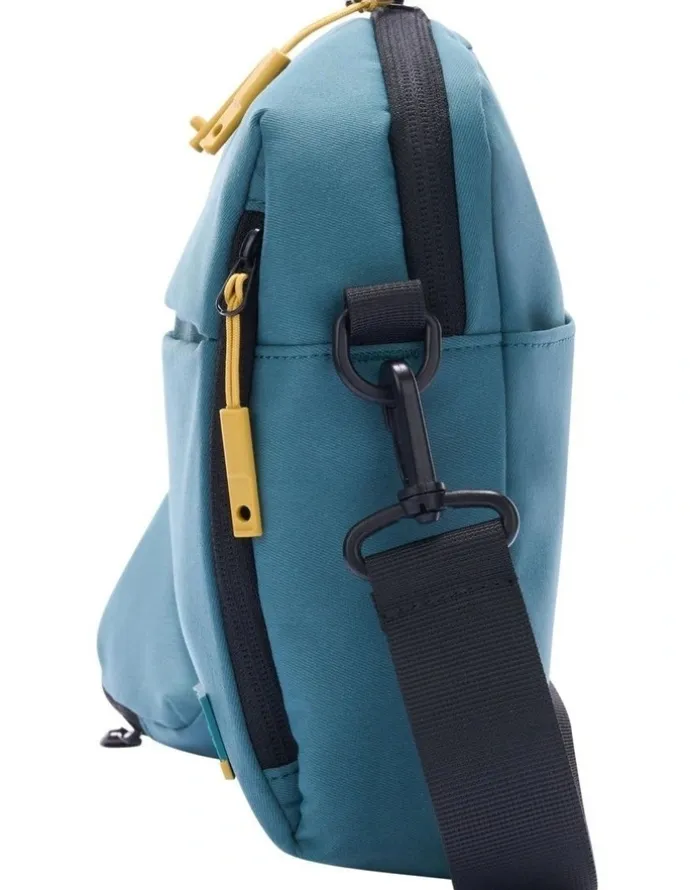 American Tourister Rigel 2 Crossbody Bag in Teal