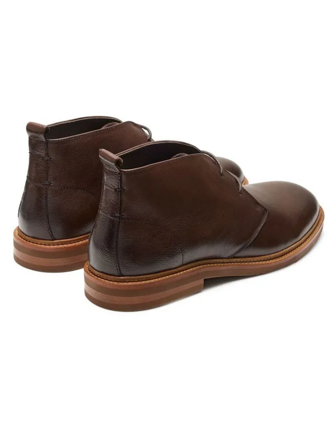 Aquila Ollie Leather Chukka Boots in Brown