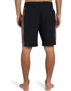 Billabong Dbah Pro 19 Boardshorts In Black