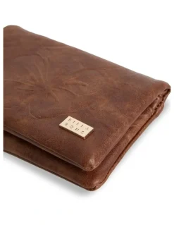 Billabong Omari Bloom Bi Fold Wallet In in Brownstone