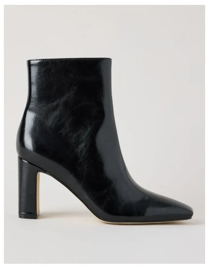 Blaq Kourtney Boot in Black