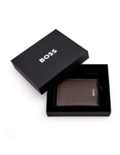 Boss Folding Card Holder in Classic Smooth Brown