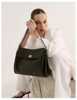Lustre & Sage Isabeau Classic Shoulder Bag in Black