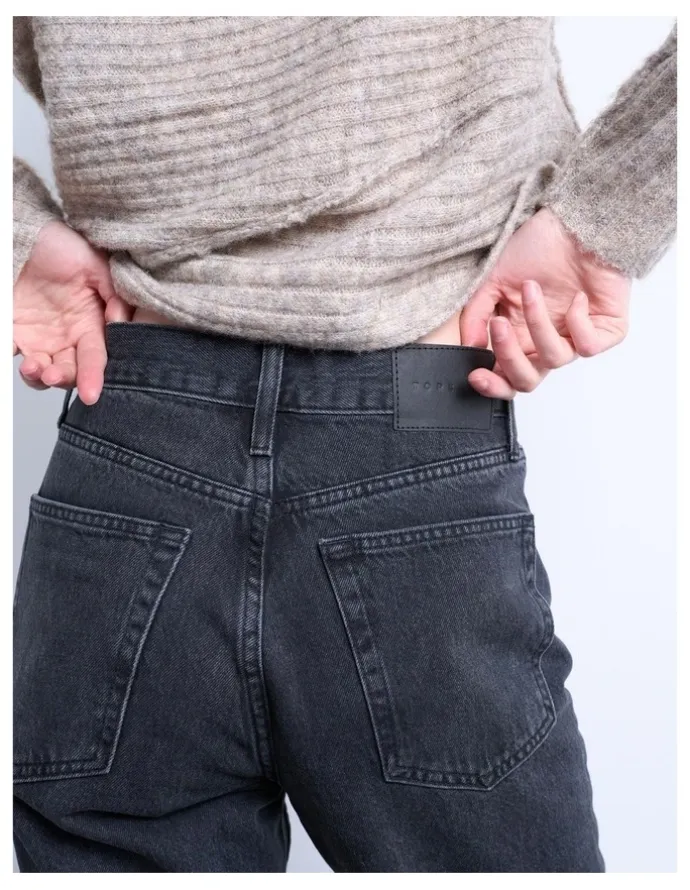 TOPSHOP Runway Cropped Jeans in Black