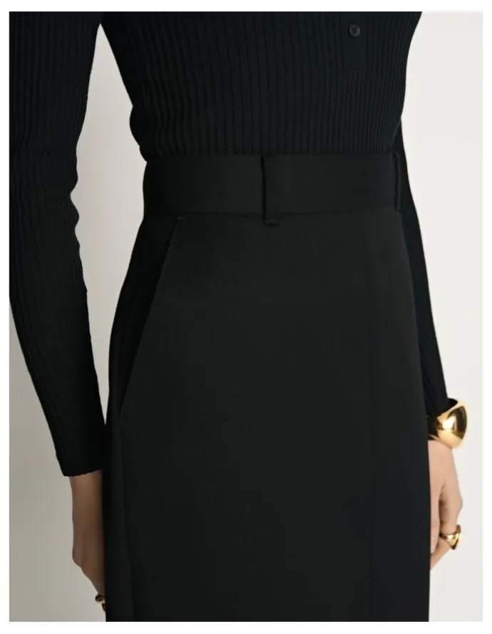 Veronika Maine Wool Pencil Skirt